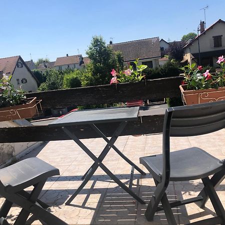 Chelles - Paris - Disneyland Marne La Vallee Kültér fotó